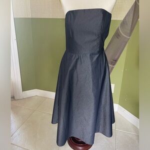 Banana Republic Fully lined blue strapless cocktail dress Size 0